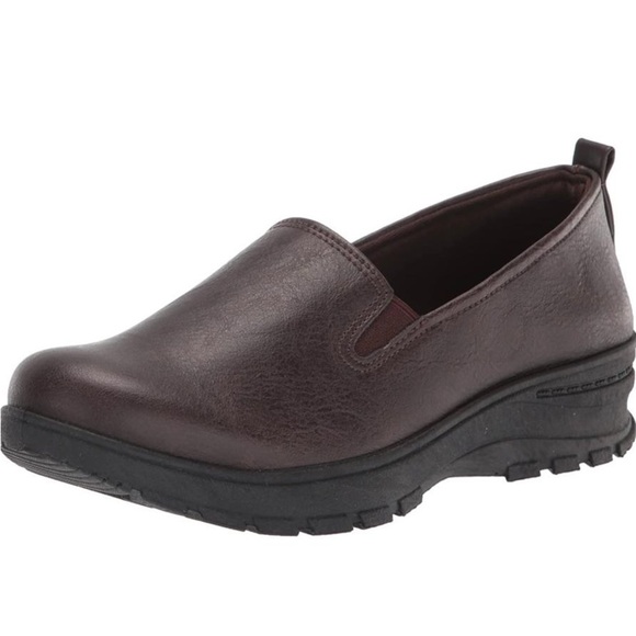 NEW Easy Street Juanita Flat Sneaker In Brown - Picture 2 of 9